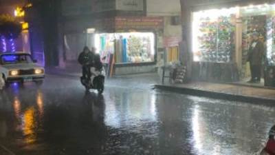 ثلوج وأمطار غزيرة فى الإسكندرية ورفع درجة الاستعداد لموجة الطقس السيئ