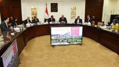 وزيرا الإسكان والتنمية يستعرضان التحضيرات لاستضافة مصر للمنتدى الحضرى العالمى