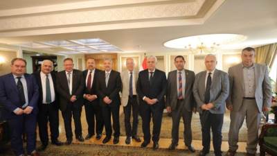 عاشور يؤكد على توفير كافة سبل الدعم لنجاح المؤتمر الجغرافي الدولي عام 2025