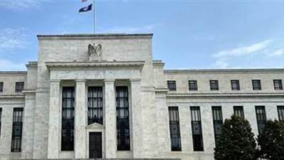 الفيدرالي الأمريكي يقرر رفع الفائدة بمقدار ربع نقطة مئوية
