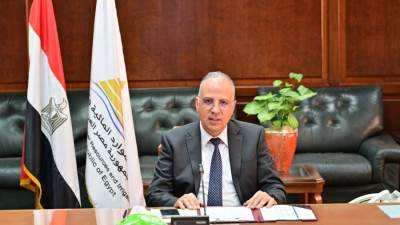 سويلم يتابع أعمال تأهيل الترع وتدبير أراضى من منافع الرى بمراكز "حياه كريمة"