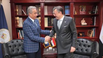 وزيرا السياحة والقوى العاملة يجتمعان لبحث سبل التنسيق والتعاون في الملفات المشتركة