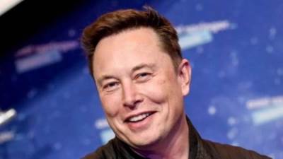 إيلون ماسك يُعلن توزيعه عائدات الإعلانات على صانعي المحتوى في تويتر