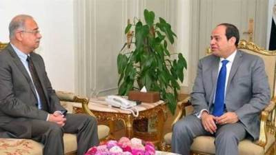  السيسي ناعيًا "شريف إسماعيل" رئيس الوزراء السابق: كان راجل عظيما بحق