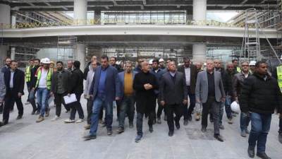 وزير النقل يتابع التقدم في معدلات تنفيذ وتشطيب محطة سكك حديد صعيد مصر