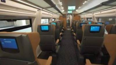 قطار تالجو ينطلق فى أول رحلة على خط القاهرة / الأقصر