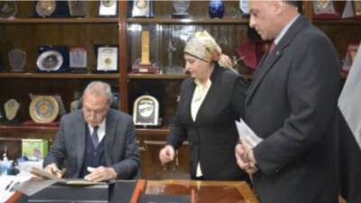 بنسبة نجاح 74.56%.. محافظ القليوبية يعتمد نتيجة الشهادة الإعدادية