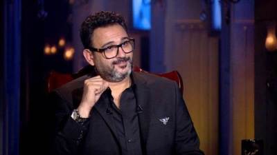 أكرم حسني يكشف حقيقة تقديمه لجزء ثاني من" الناظر" 