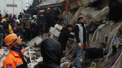 لأجل غير مسمى.. تأجيل إنتاج وطرح الأفلام والمسلسلات التركية تضامنا مع ضحايا الزلزال