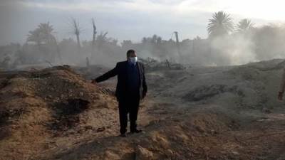 رئيس مدينة طور سيناء يتابع إخماد حريق بمخر السيل بقرية الوادى