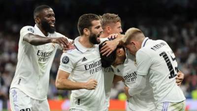 بنزيما وميليتاو يصلان المغرب لخوض نهائي مونديال الأندية مع الهلال السعودي