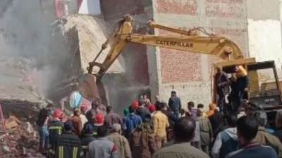 ارتفاع ضحايا عقار البحيرة لـ3 قتلى و23 مصابًا