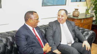 المالية: جاهزون لتقديم الدعم الفنى فى مجالات الضرائب والجمارك العامة للأشقاء بالصومال