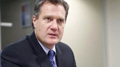 رئيس لجنة الاستخبارات بالكونجرس يدعو بايدن إلى إطلاعهم على واقعه المنطاد الصيني