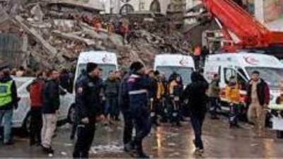 اليابان ترسل 15 طنا من الإمدادات الطبية الطارئة إلى تركيا