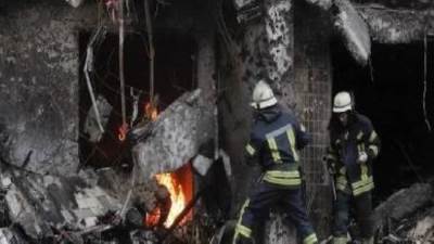 تركيا: ارتفاع حصيلة الوفيات جراء الزلزال إلى 31 ألفا و643 شخصا