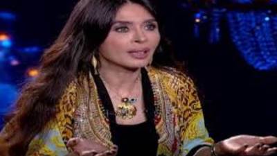 الراقصة دينا: أتجوزت 9 مرات ودا رقم قليل.. بنافس تحية كاريوكا