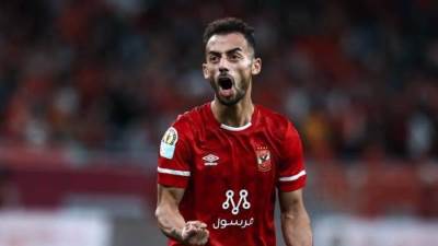 فيفا يتغنى بالنجم أحمد عبد القادر “جوهرة في الهجوم.. وله نصيب من اسمه”