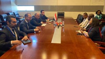 سامح شكرى يؤكد لنظيره بجزر القمر اهتمام مصر بتعزيز التعاون بمختلف المجالات