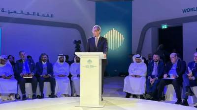 وزير الاتصالات يناقش مع قيادات جوجل العالمية التوسع فى أعمال الشركة بمصر