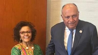 وزير الخارجية يلتقي مع المديرة التنفيذية لوكالة الاتحاد الإفريقي للتنمية- النيباد