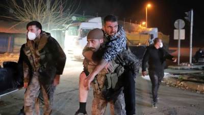 تركيا: وفاة 3 أشخاص وإصابة 213 جراء الزلزالين الجديدين