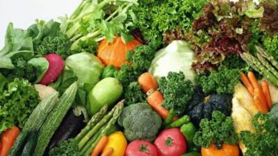 أسعار الخضروات والفاكهة اليوم الثلاثاء 21 فبراير 