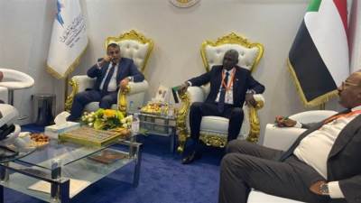 وزير الإنتاج الحربى يلتقى وزير الدفاع السودانى بمعرض "IDEX 2023" بالإمارات