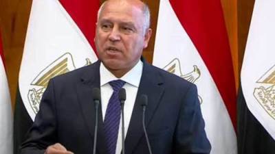 وزير النقل: سعر تذكرة أتوبيس النقل الخاص للعاصمة الإدارية لن يزيد عن 30 جنيها