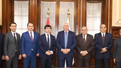 وزيرا الزراعة في مصر وأوزبكستان يبحثان تعزيز التعاون الزراعي بين البلدين