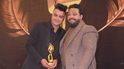 كأفضل شخصية مؤثرة علي التيك توك.. تكريم عمر أوزو من "مهرجان الأفضل مابين الأفضل"