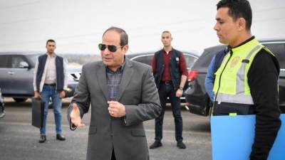 الرئيس السيسي: أوجدنا شبكة طرق جديدة لمحافظة الجيزة