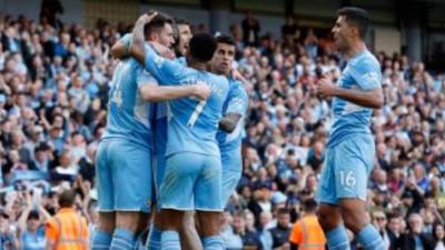 مانشستر سيتي يواجه بورنموث اليوم على صدارة الدوري الإنجليزي