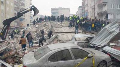 زلزال بقوة 5.5 درجة على مقياس ريختر يضرب وسط تركيا