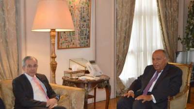 وزير الخارجية يستقبل وفداً من البرلمان الأوروبي