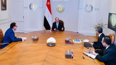 تسهيلاً على المواطنين.. السيسي يوجه بمواصلة جهود الدولة في تعزيز التحول الرقمي