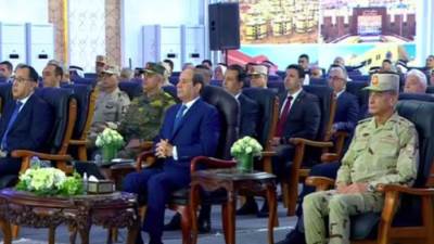 بث مباشر.. الرئيس السيسى يشهد اصطفاف المعدات المشاركة فى تنمية سيناء