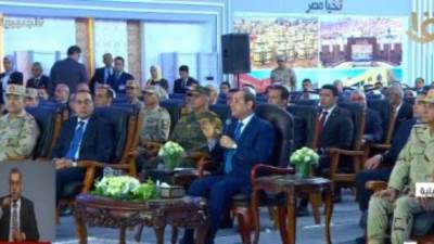 الرئيس السيسي لأهالى سيناء: “اللي فات كوم واللي جاي كوم تاني"