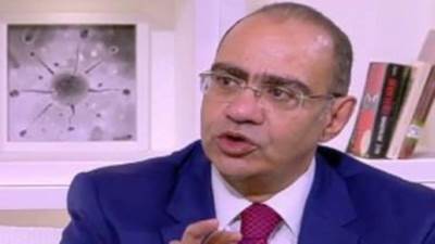 رئيس مكافحة كورونا: أغلب العائدين من العمرة مصابون بالتهابات فيروسية