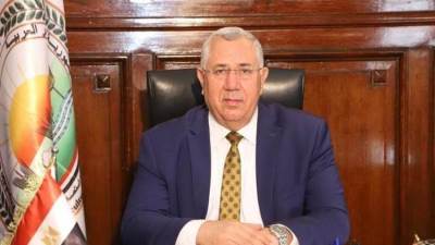 القصير: الإفراج عن 136 ألف طن اعلاف"الذرة والصويا" ب58 مليون دولار 