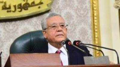 النواب يوافق على تخفيض 70% من الجمارك على سيارات المصريين بالخارج