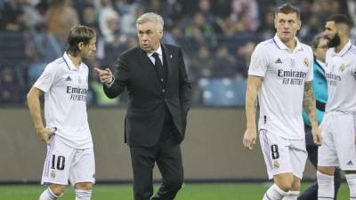 ماركا: ريال مدريد يقاطع" ذا بيست "ويمنع سفر بنزيما وكورتوا وأنشيلوتي لحضور الحفل