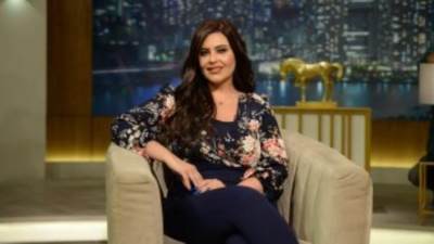 دانا حمدان: والدى توفى وأنا عندى 7 سنوات ولا انسي حيرة والدتي في تربيتنا