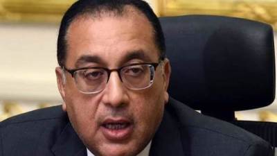 رئيس الوزراء يصل القاهرة بعد زيارته لدولة قطر 