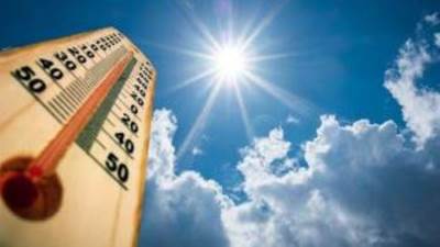 طقس الغد..انخفاض فى درجات الحرارة وشبورة والعظمى بالقاهرة 21 درجة