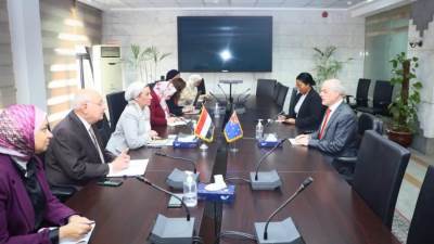 وزيرة البيئة تناقش مع السفير الأسترالي التعاون في عدد من الملفات البيئية