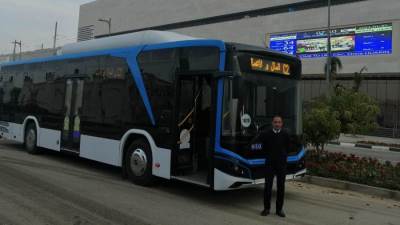 الحياة تدب في العاصمة الإدارية.. البدء في تشغيل خط ومسار للنقل الداخلي