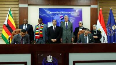 توقيع عقود شراكة بين الشركات المصرية ونظيراتها بزيمبابوي