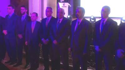 وزير قطاع الأعمال: خطة عمل لتشجيع الشراكة مع مصنعي الدواء المحليين والأجانب لتوطين التكنولوجيا الحديثة 