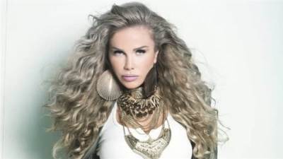 في اليوم العالمي للمرأة.. نيكول سابا: كل عام وانت قوية حكيمة ومعطاءة